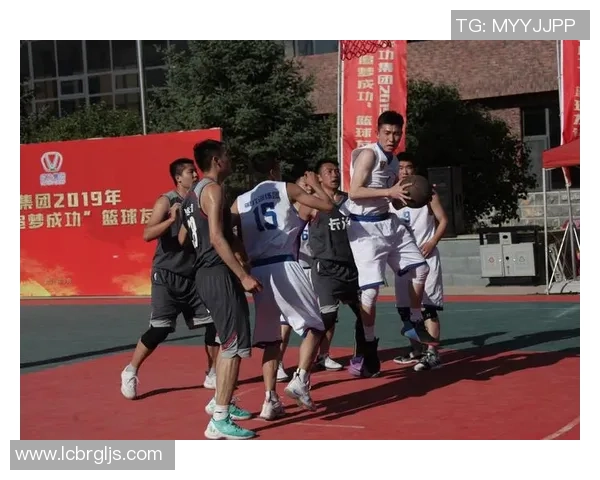 成都篮球队运营揭秘：探索其成功背后的深度策略与市场布局