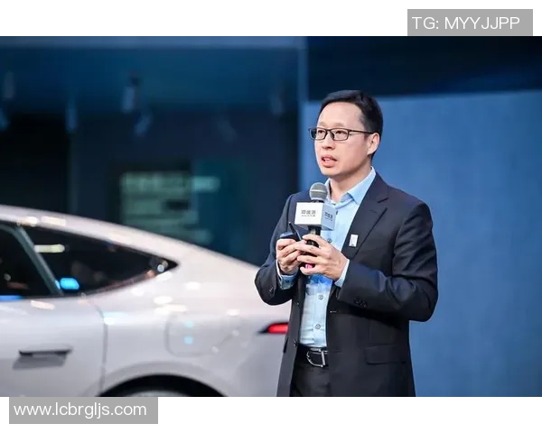 探索足球经理华为的创新战略与未来发展潜力分析 探索足球经理华为的创新战略与未来发展潜力分析