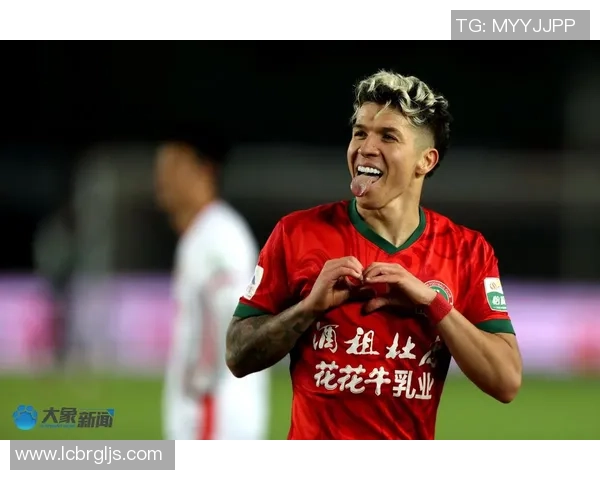 足球M费引发热议球迷热情高涨背后隐藏的市场潜力与挑战