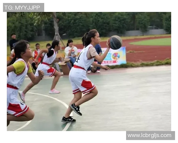 许长武足球之路：从青涩少年到职业球员的成长故事